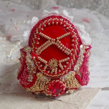 Bracelet Nous Two Haute-Couture cuff embroidered with Swarovski crystals, an oval red glass cabochon and seed beads